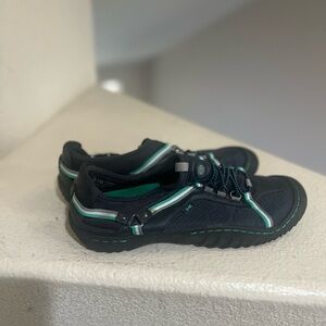 J41 Adventure Womens Trail Ready Shoes KP14TRP73 Water Outdoors Blue Size 9.5